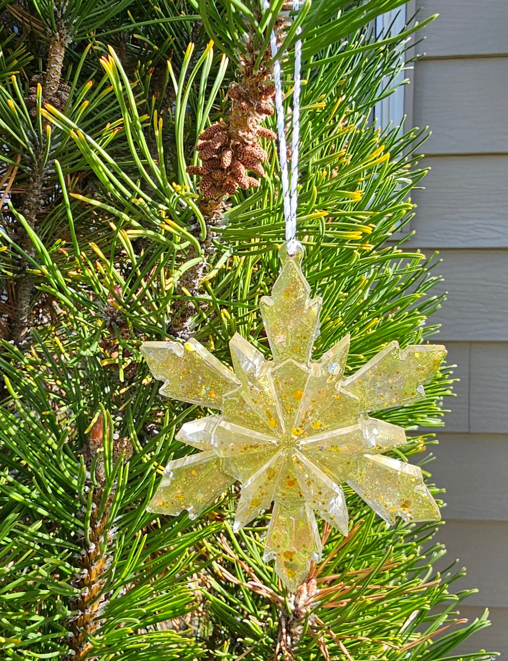 Christmas Resin Snowflakes